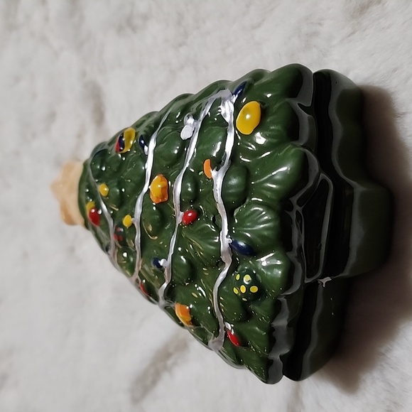 VINTAGE CHRISTMAS DECORATIVE ASSORTMENT BUNDLE - Picture 2 of 12